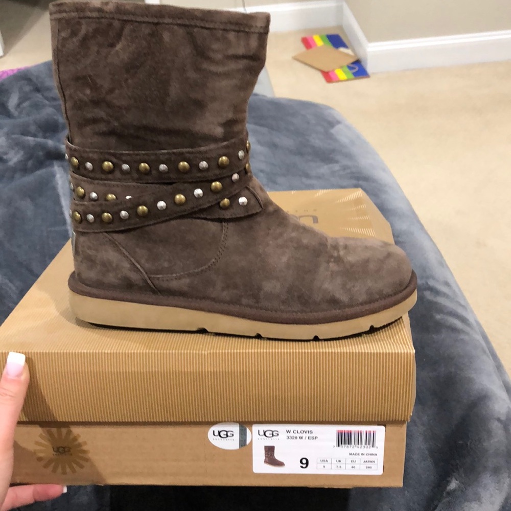 Women’s Brown Ugg Boots